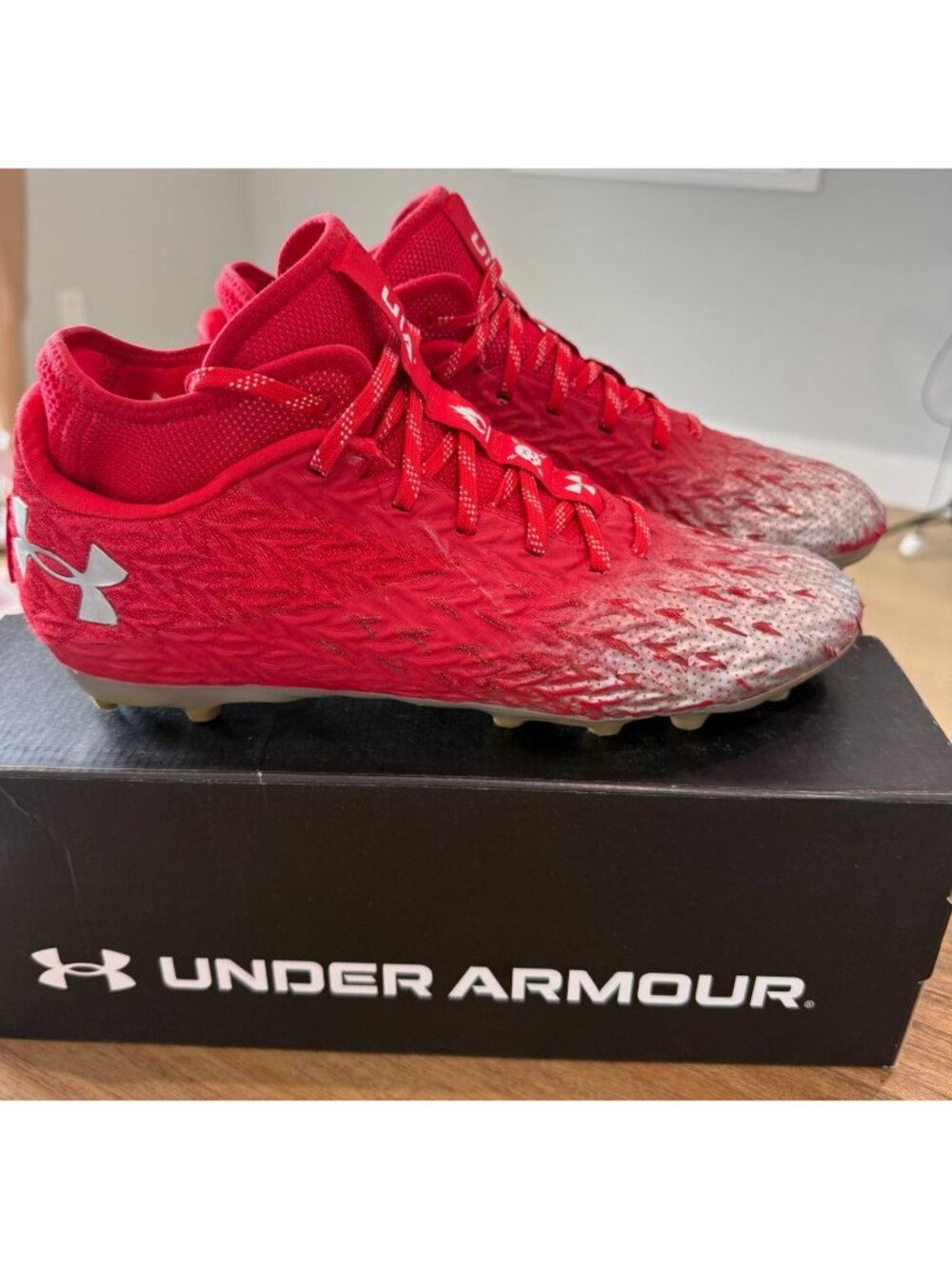 Under Armour Spotlight Clone 4.0 MC Football Cleats Red Silver Mens Size 10.5